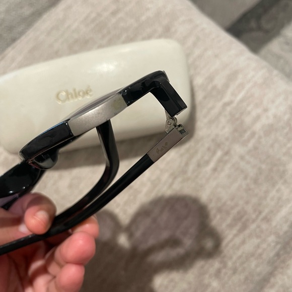 Chloe Oversize Gradient Black Sunglasses - Picture 4 of 7